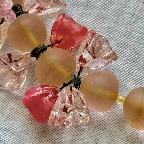 French Pink Floral Glass Beaded Necklace - Vintage 1980s - Picture 5 of 10